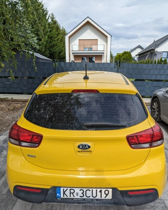 Kia Rio cena 44900 przebieg: 85000, rok produkcji 2018 z Kraków małe 137